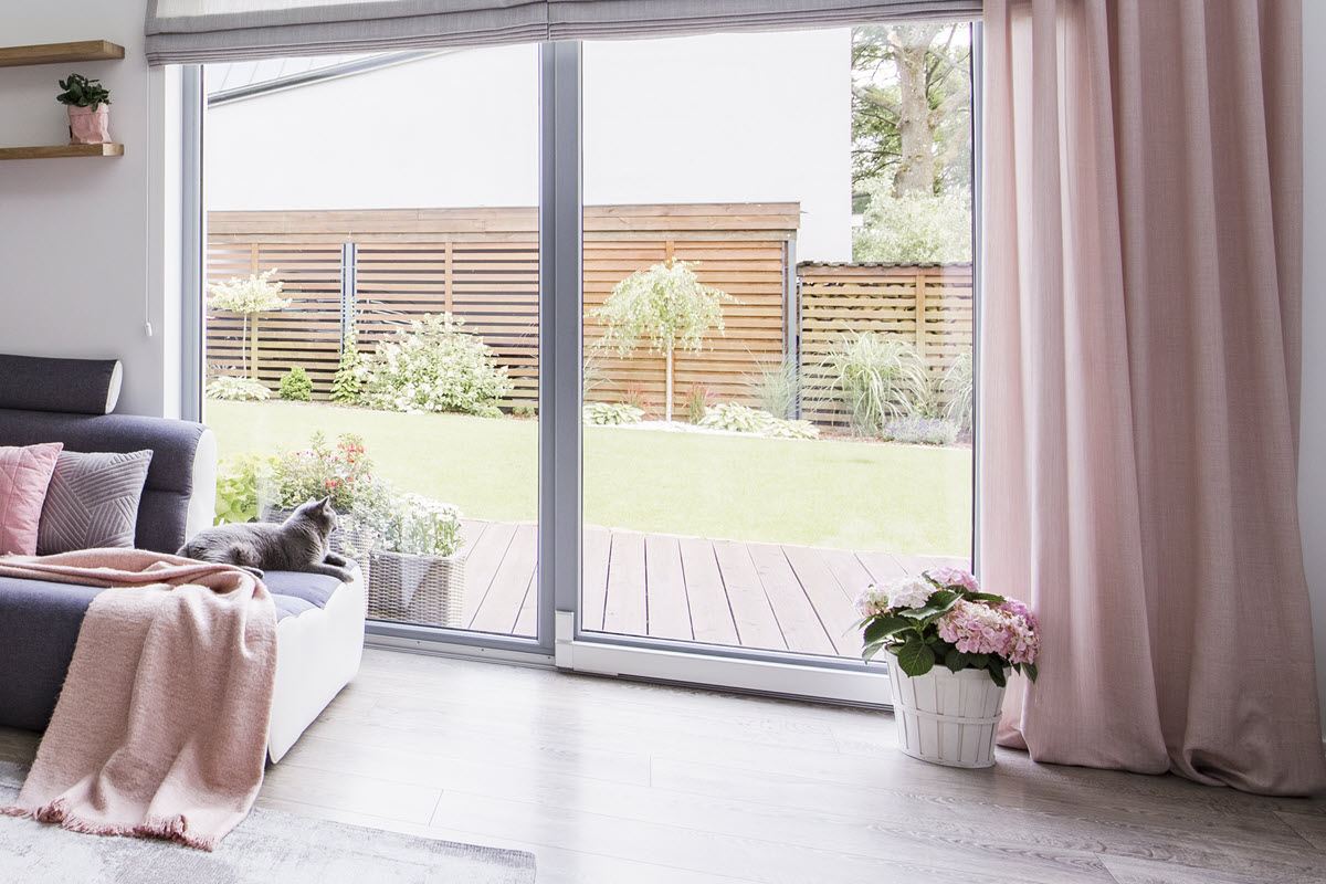 Bathroom Window Treatments | 2026 Style Guide